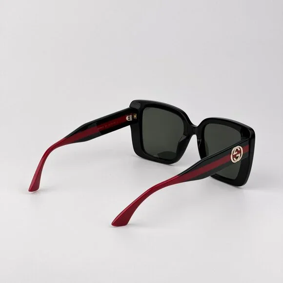 Gucci GG1861S Sunglasses – Black & Green Square Frame with Grey Lenses | Model 0 - Picture 4 of 12